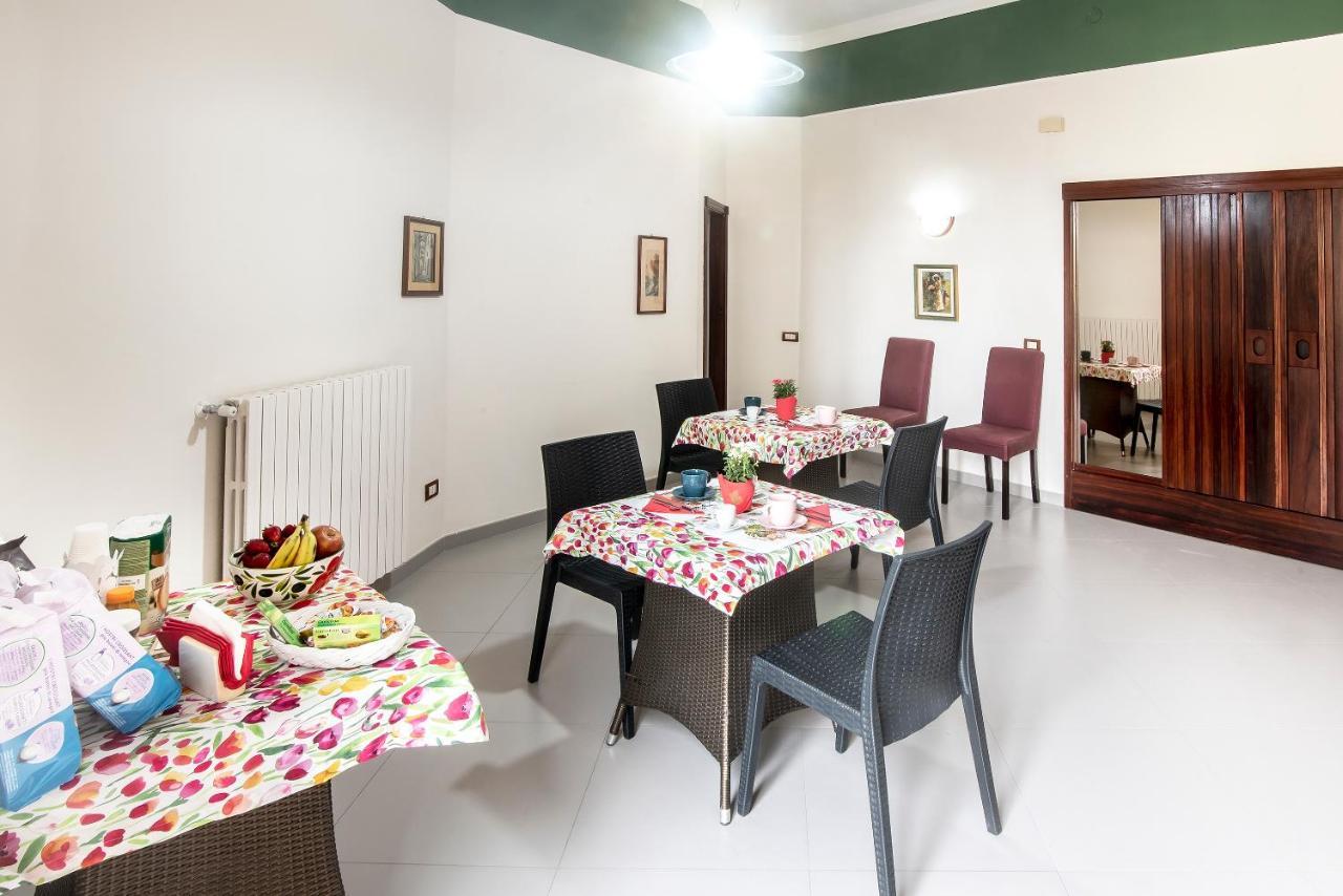 Sogno O Son Desto Bed & Breakfast เนเปิลส์ ภายนอก รูปภาพ